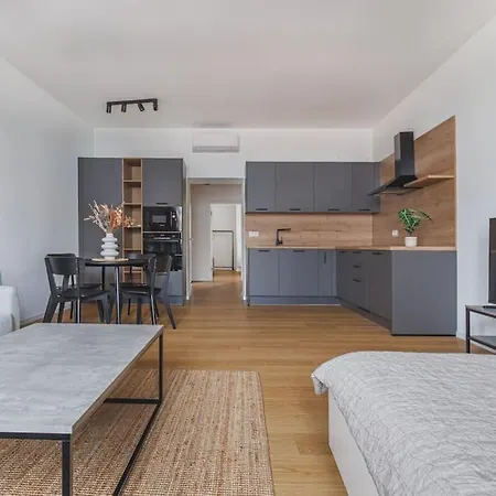 Vysoka - Premium 3 * Bratislava